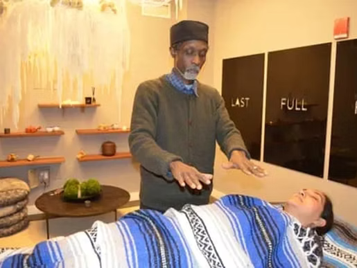 Unlocking Healing Energy: The Reiki Master Approach